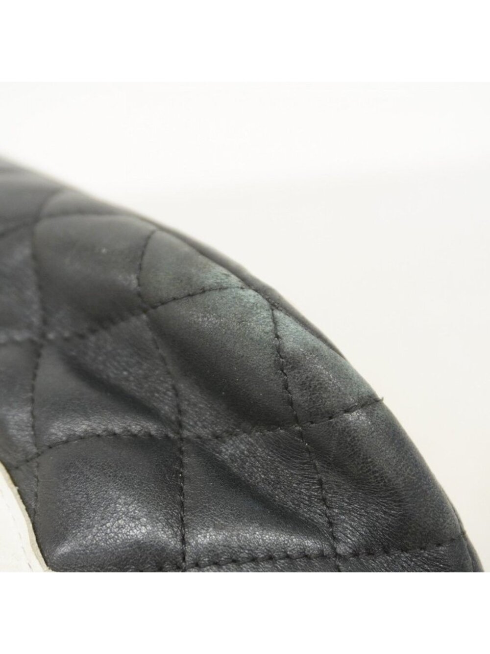 Chanel Tote Cambon Lambskin Black White Silver - Picture 7 of 10